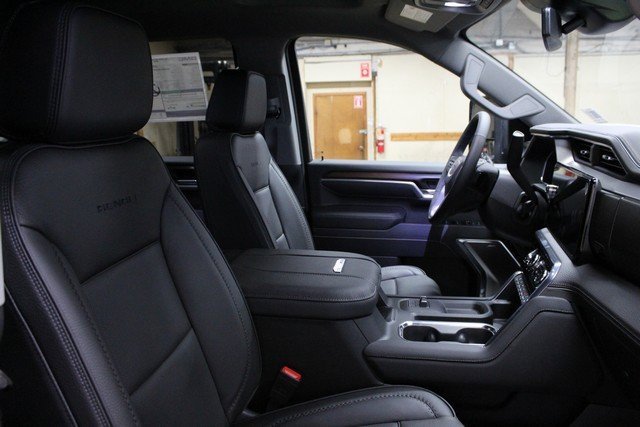 New 2025 GMC Sierra 2500 Denali w/ Max Trailering Package image 11