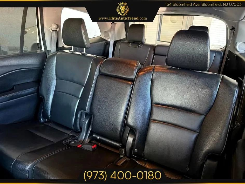 Used 2017 Honda Pilot Touring image 27