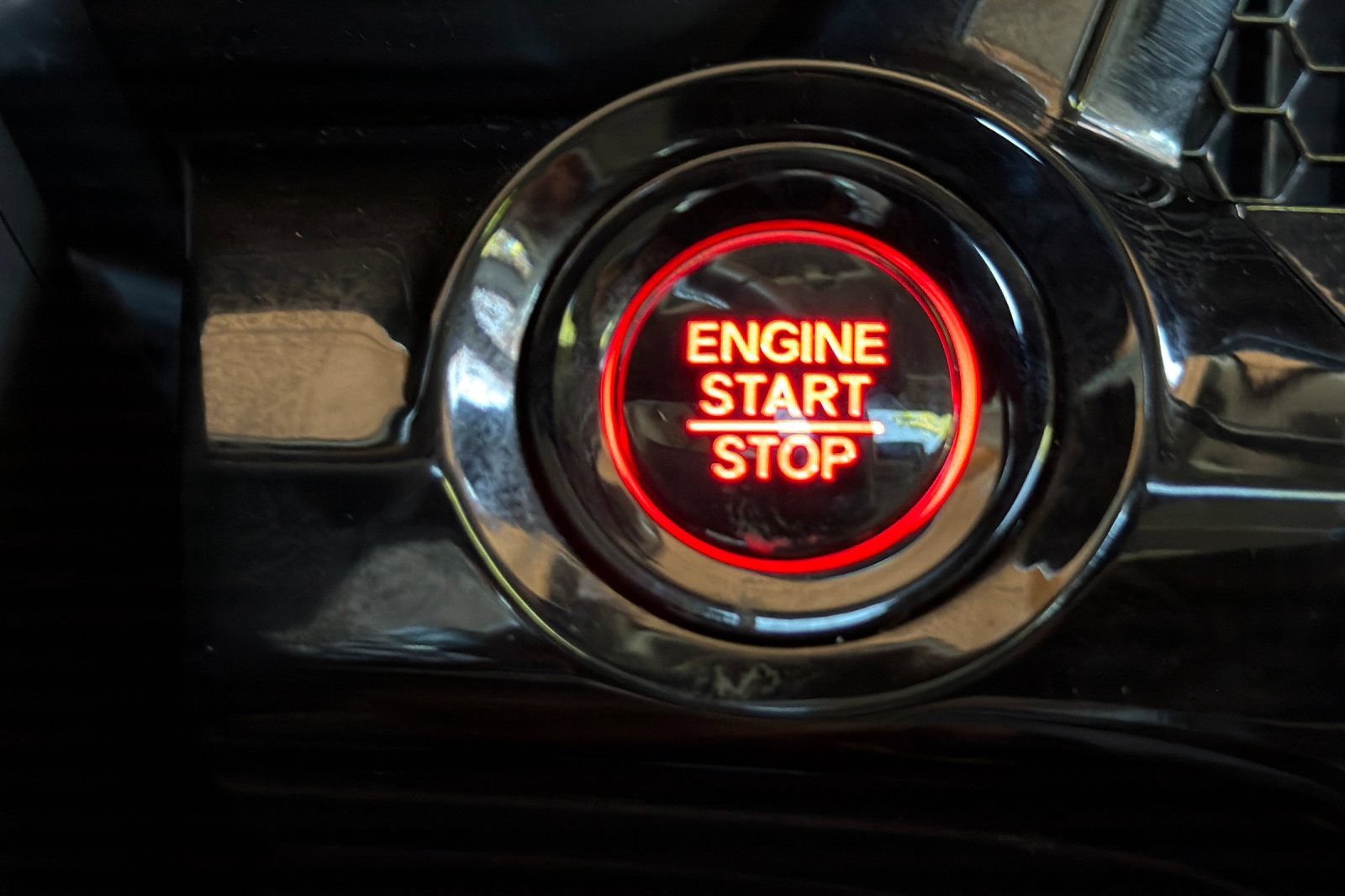 Used 2025 Honda CR-V EX-L image 22