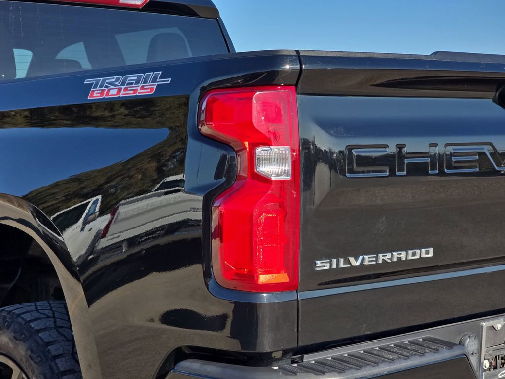 Used 2024 Chevrolet Silverado 1500 LT Trail Boss image 31