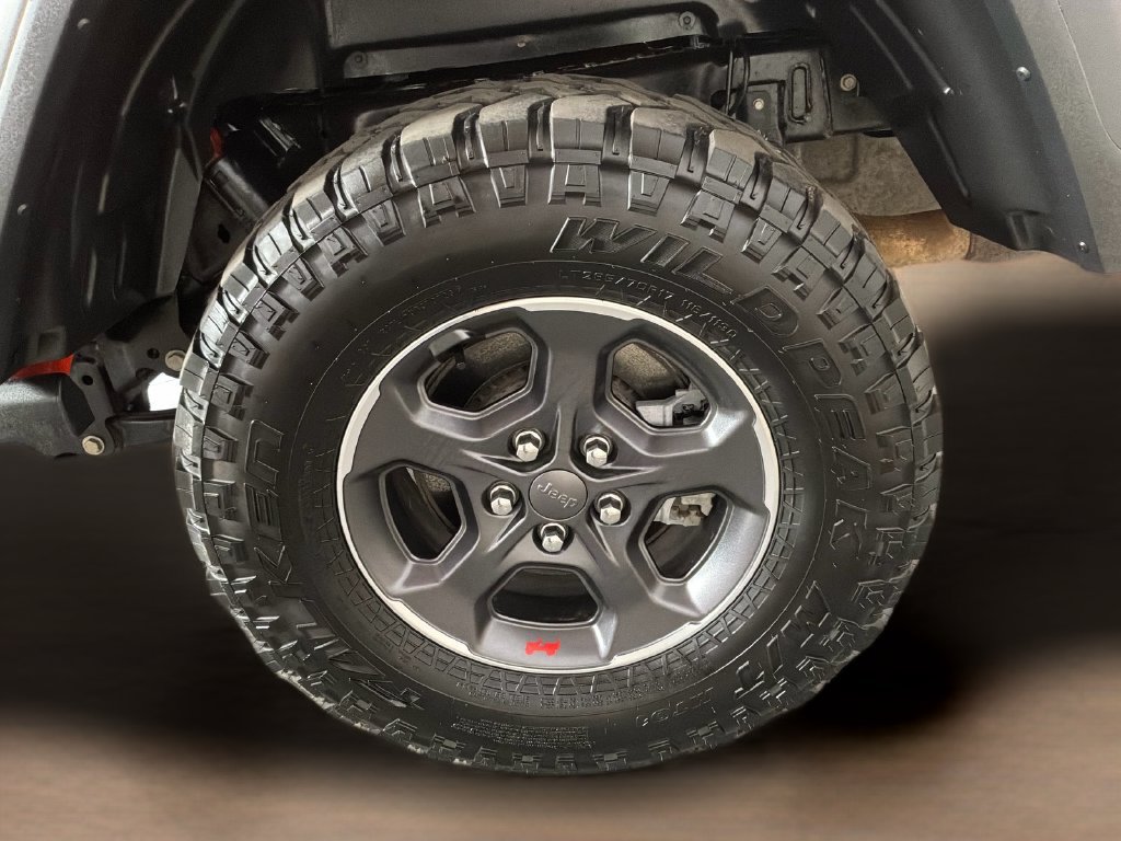 Certified 2023 Jeep Gladiator Rubicon w/ LED Lighting Group AWD/4WD image 10