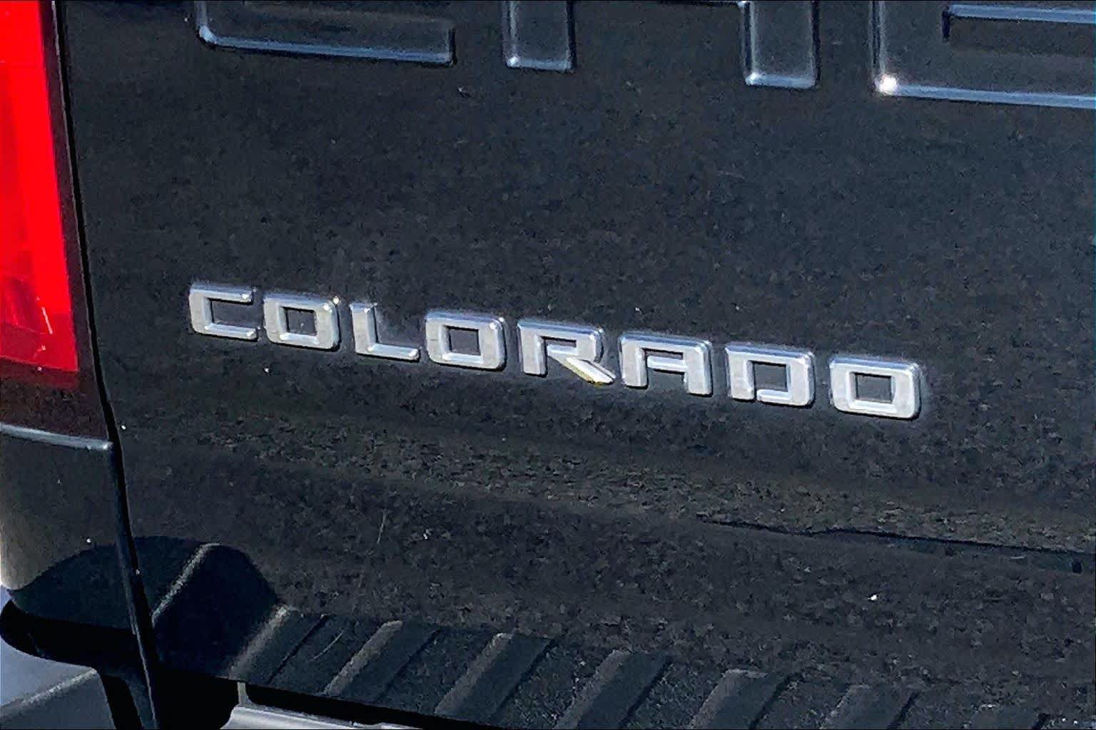 Used 2021 Chevrolet Colorado Z71 w/ Z71 Midnight Edition RWD image 27