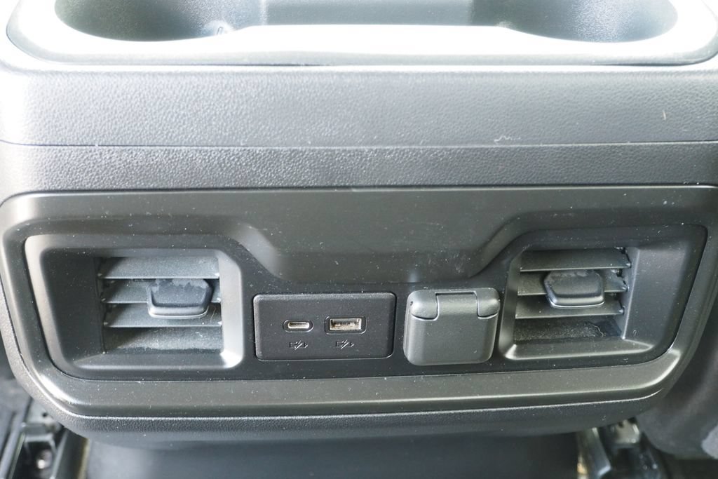 Used 2021 Chevrolet Silverado 1500 RST AWD/4WD image 16