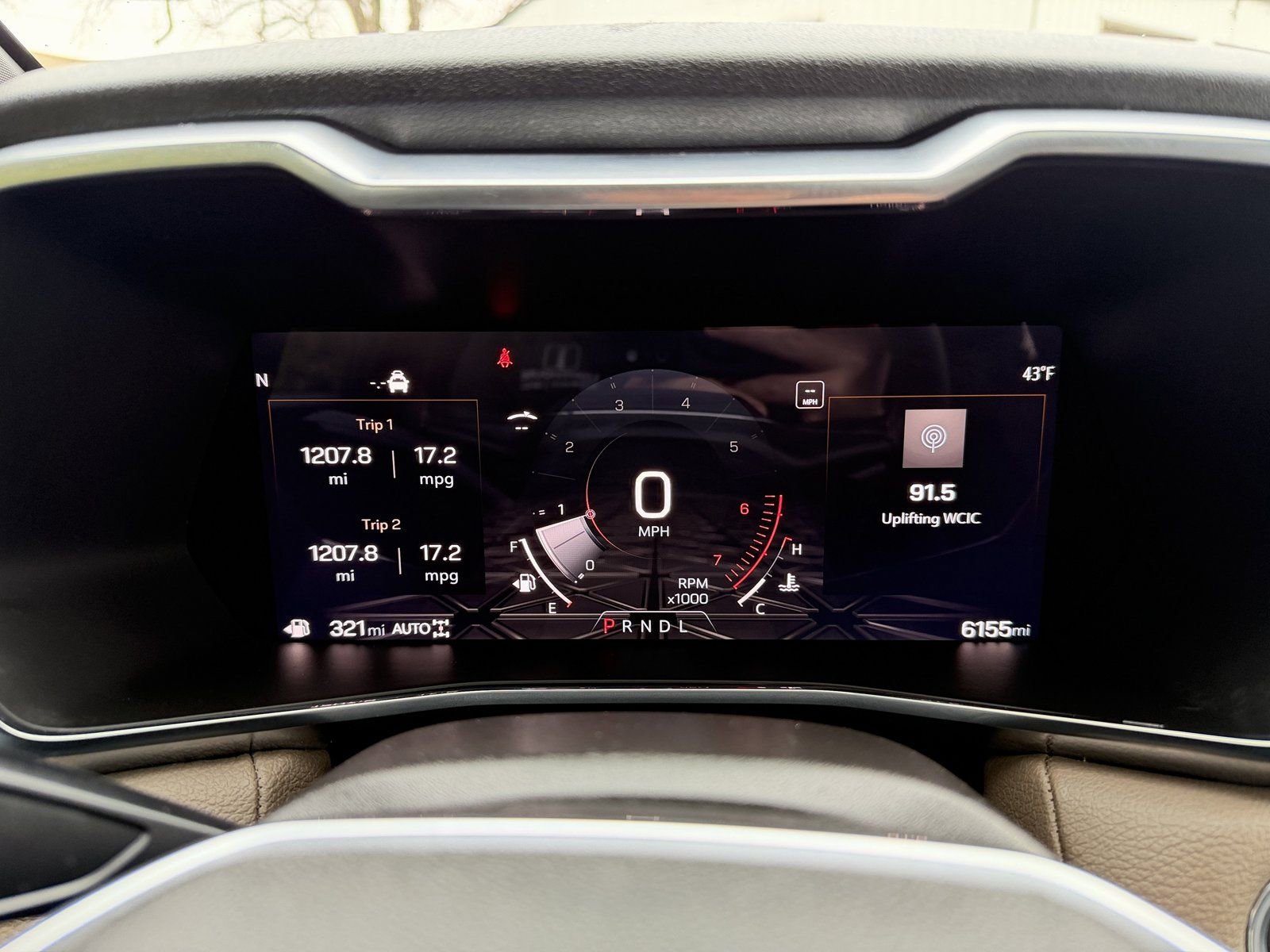 Used 2025 GMC Canyon Denali image 16