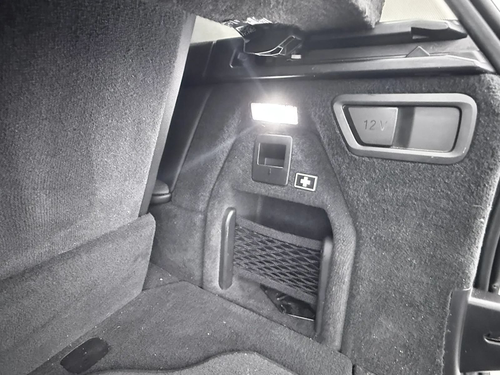 Used 2020 BMW X7 xDrive40i w/ Cold Weather Package AWD/4WD image 23