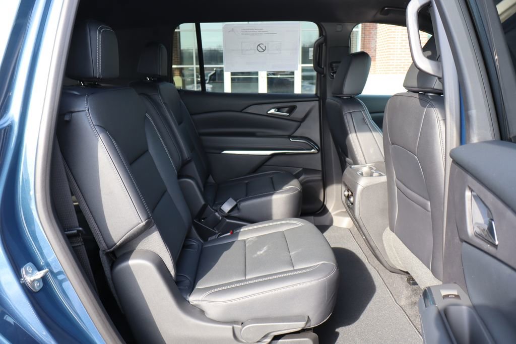 New 2026 Chevrolet Traverse LT w/ Midnight/Sport Edition image 44