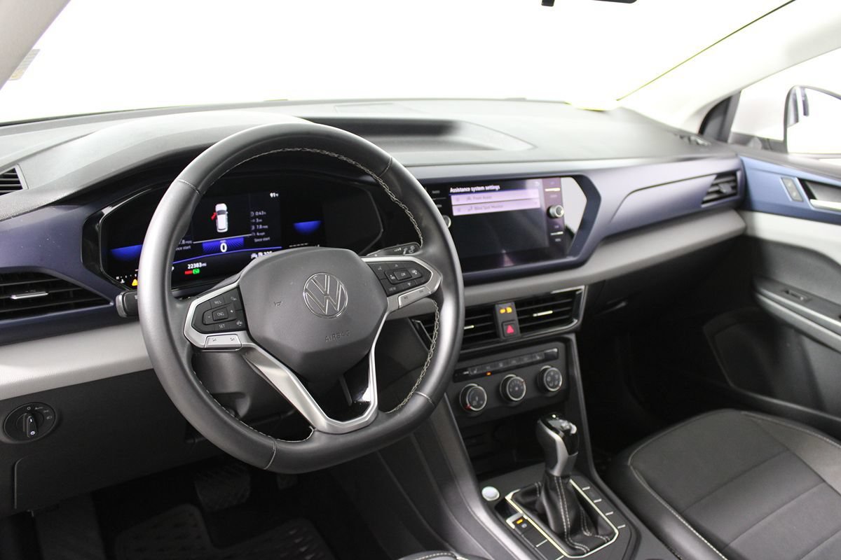 Used 2022 Volkswagen Taos SE FWD image 13