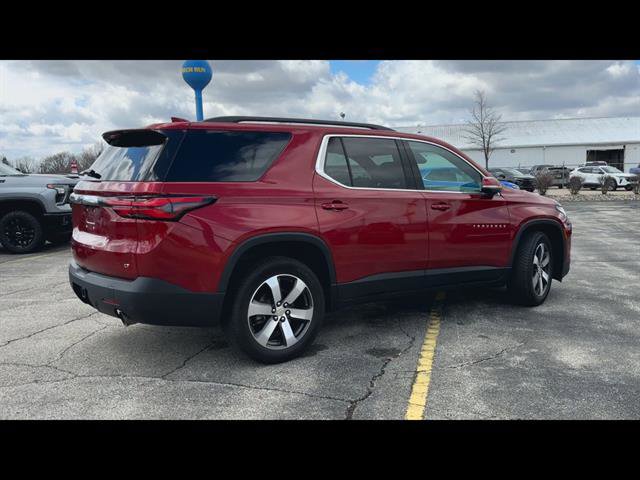 Used 2023 Chevrolet Traverse LT w/ LT Premium Package AWD/4WD image 33