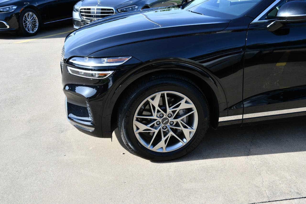 Used 2025 Genesis GV70 2.5T image 4