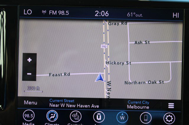 Used 2019 Chrysler Pacifica Touring-L Plus w/ Advanced Safetytec Group image 34