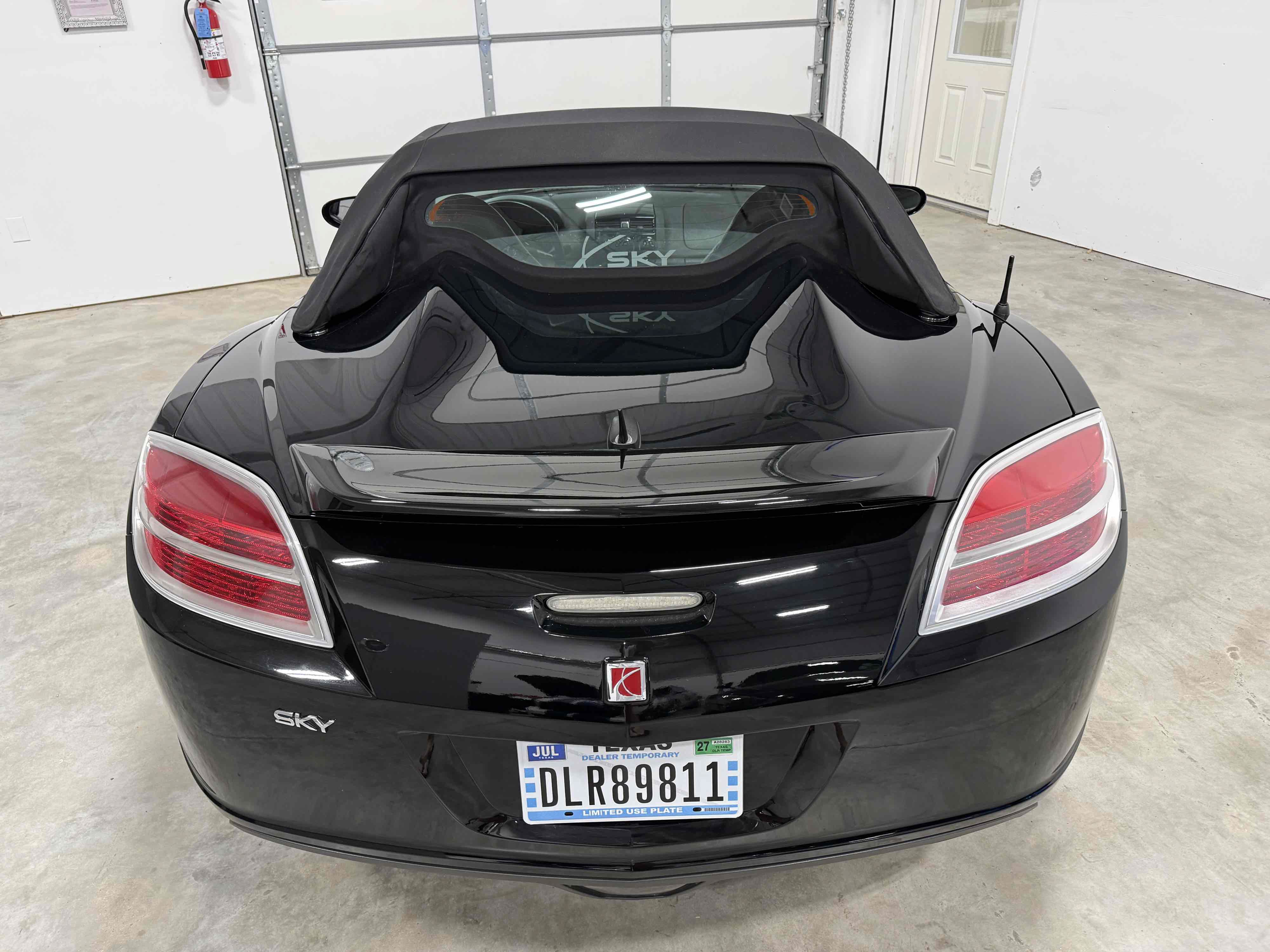 Used 2009 Saturn Sky w/ Premium Trim Package RWD image 5