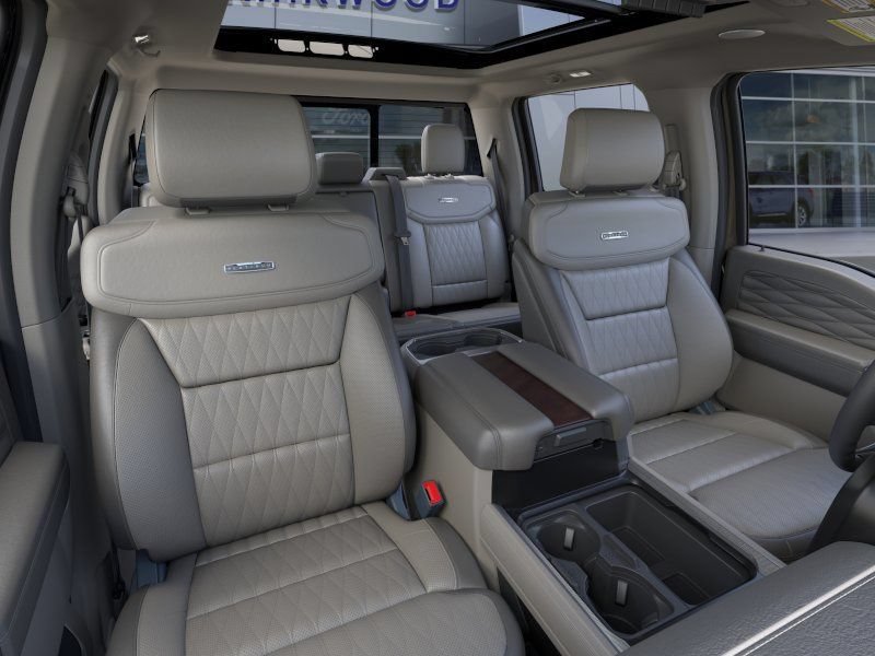 New 2026 Ford F250 Platinum w/ Platinum Plus Package AWD/4WD image 12