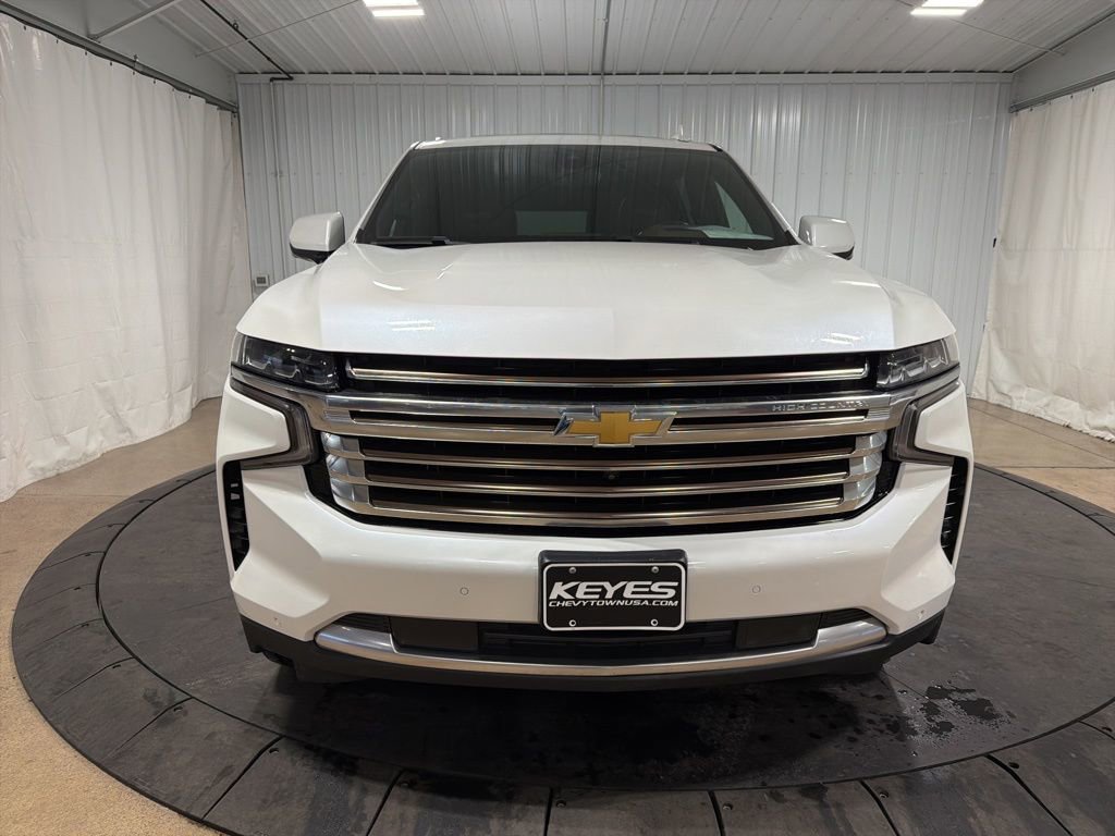 Used 2021 Chevrolet Suburban High Country AWD/4WD image 12