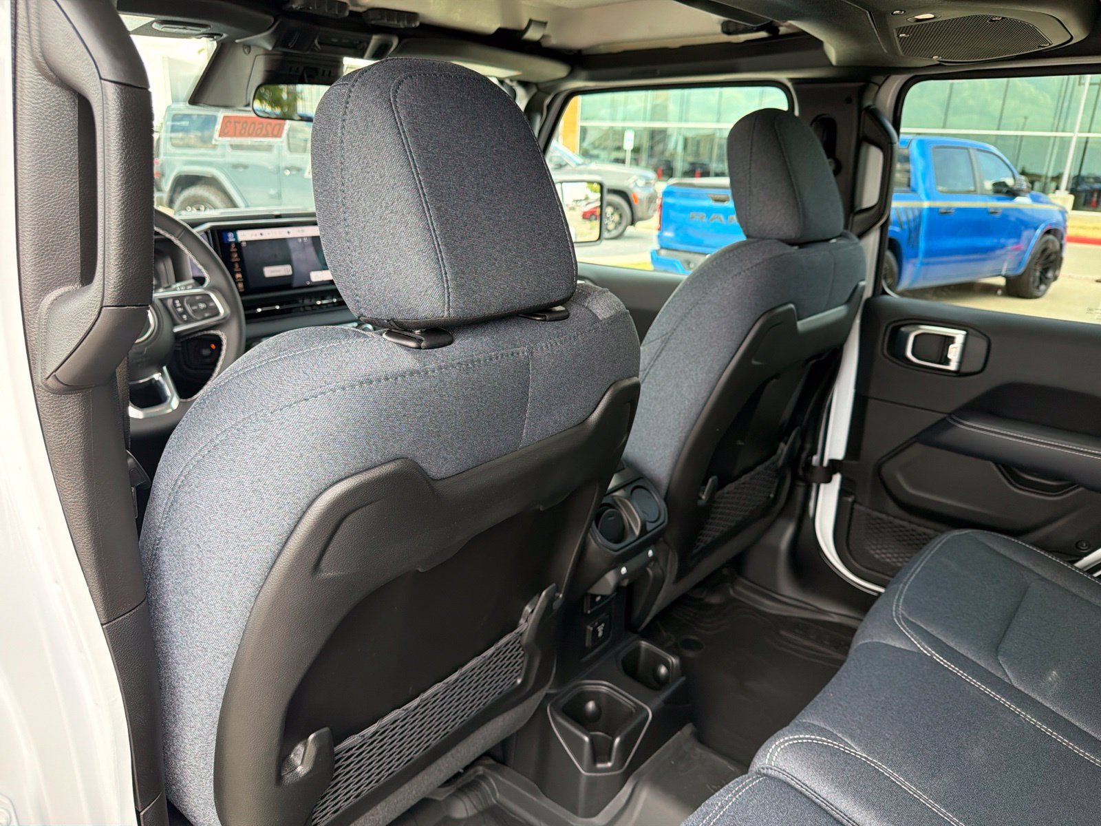 New 2026 Jeep Wrangler Unlimited Rubicon AWD/4WD image 17
