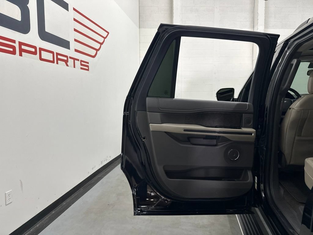 Used 2021 Ford Expedition Max Limited RWD image 47