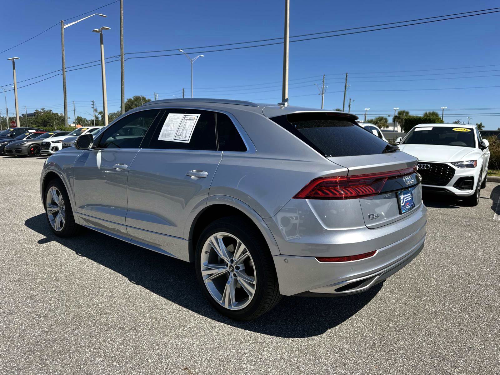 Used 2022 Audi Q8 Premium Plus image 7