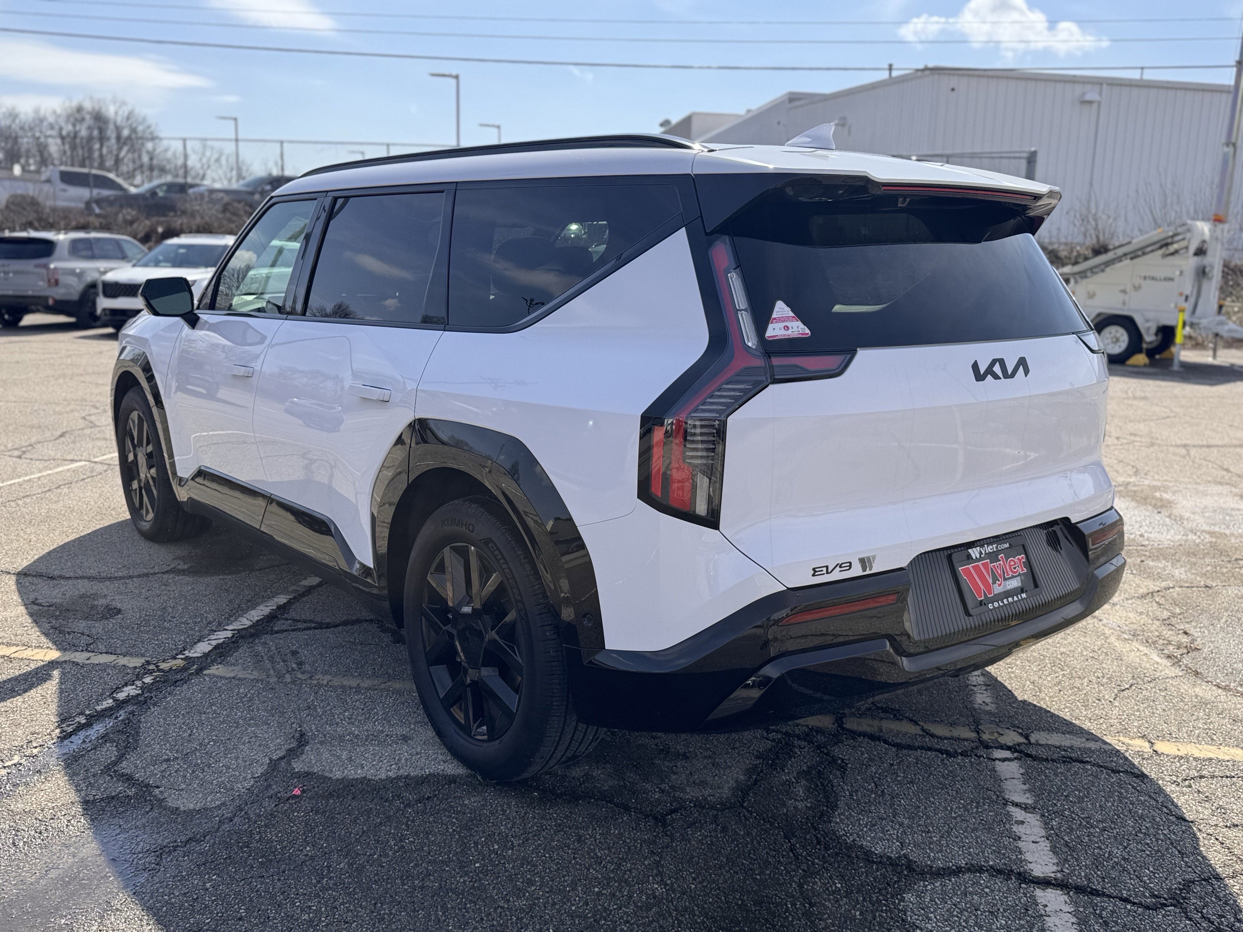 New 2026 Kia EV9 Land w/ Nightfall Edition Package image 18