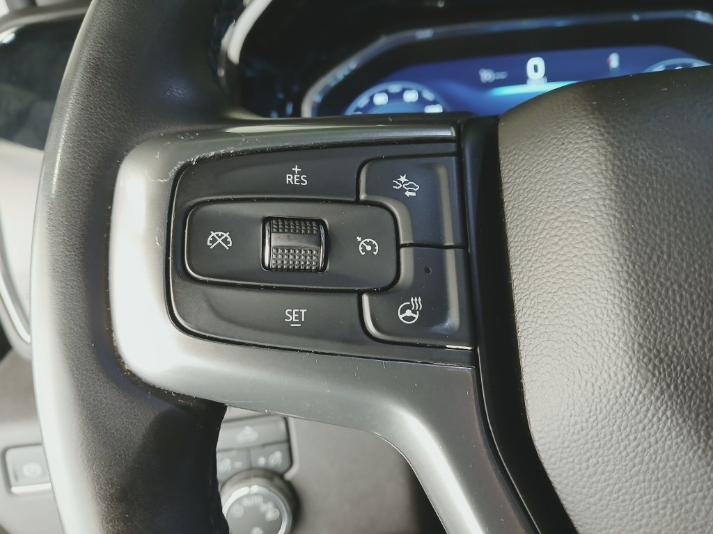 Used 2023 Chevrolet Silverado 1500 LT AWD/4WD image 27
