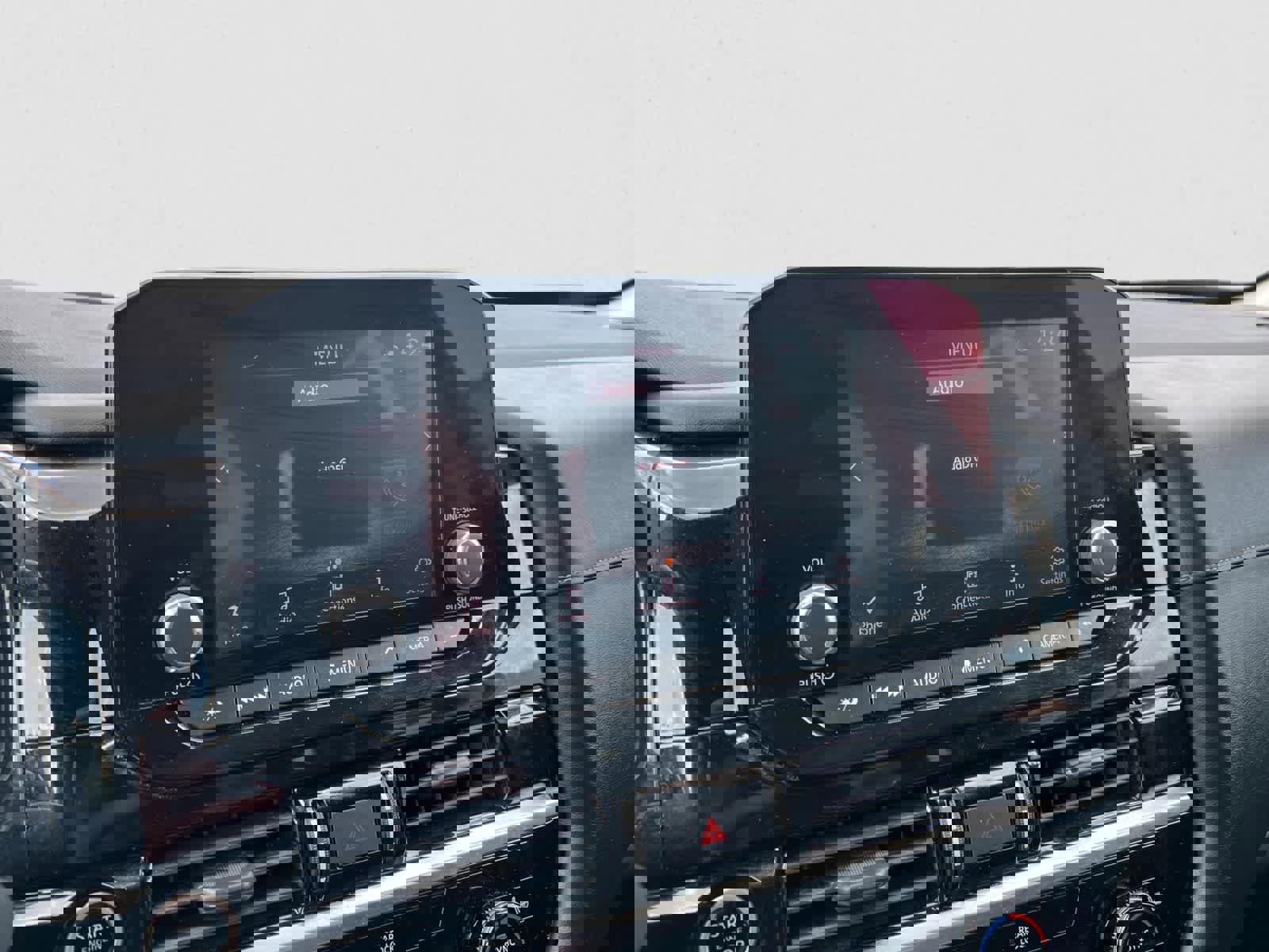 Used 2022 Nissan Pathfinder SV w/ SV Black Package image 22