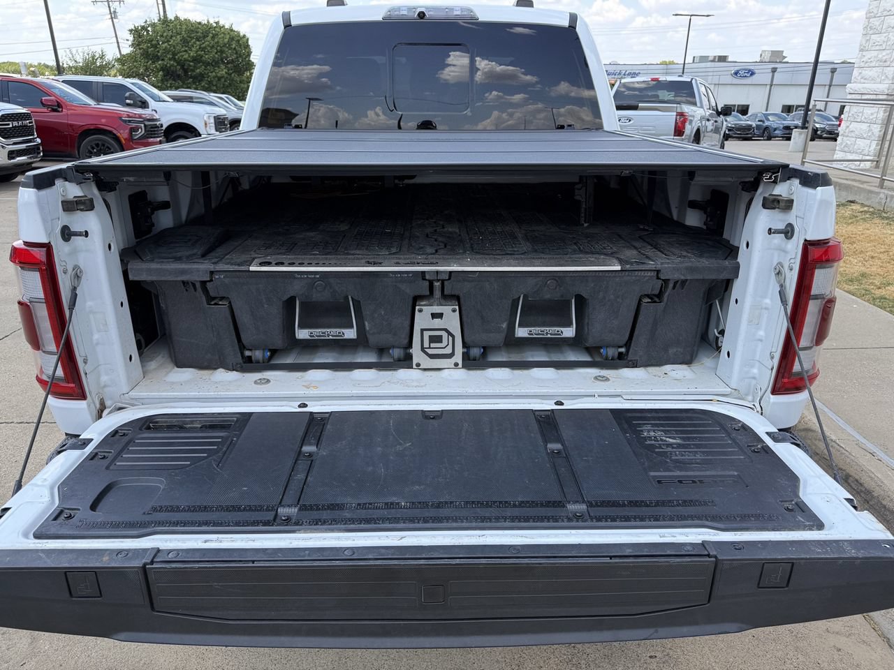 Used 2022 Ford F150 Raptor w/ Equipment Group 801A High AWD/4WD image 30