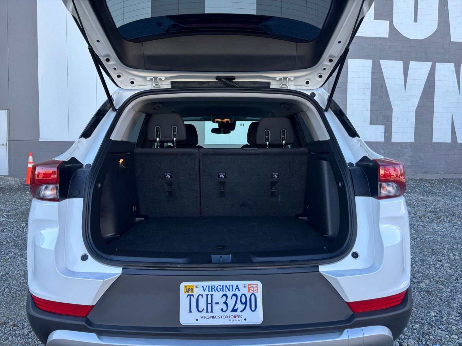 Used 2025 Chevrolet TrailBlazer LT image 27