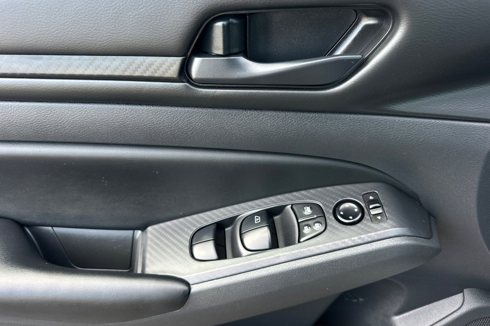 Used 2025 Nissan Altima 2.5 S image 7