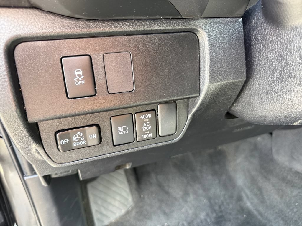 Certified 2023 Toyota Tacoma TRD Sport AWD/4WD image 28