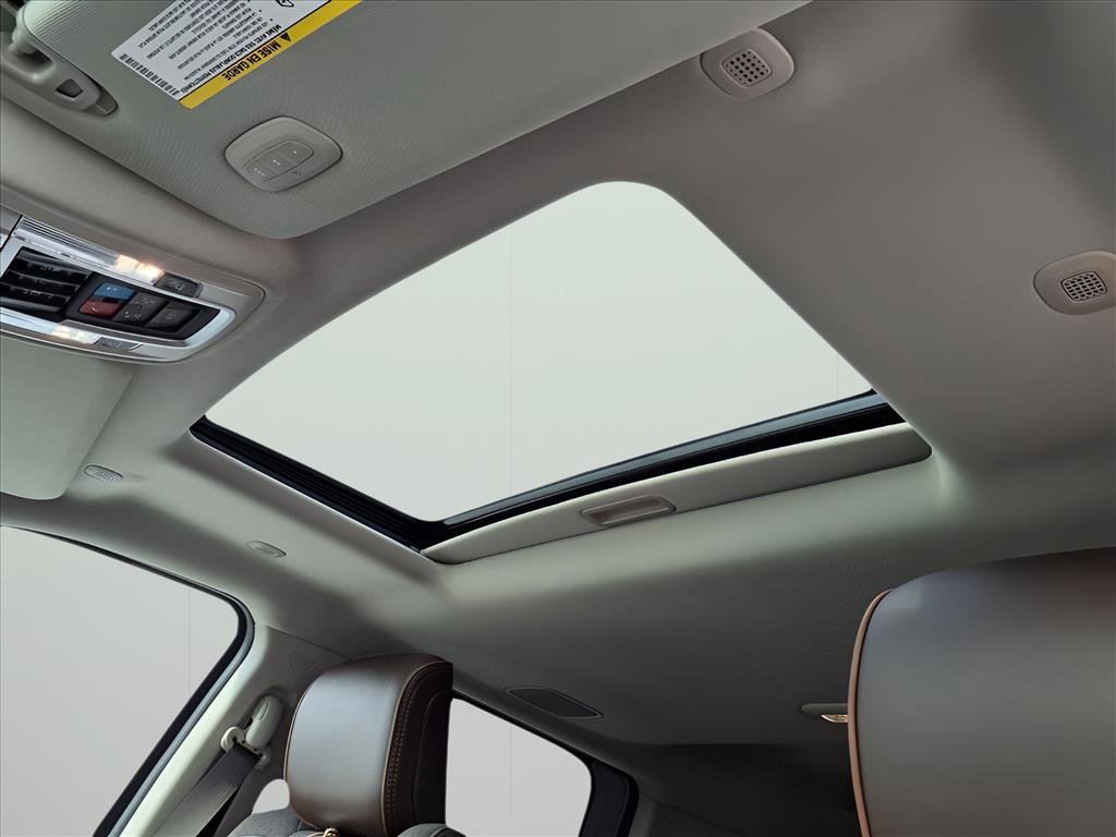 New 2025 RAM 3500 Longhorn image 9