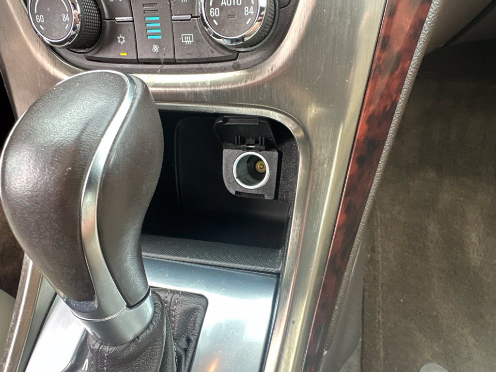 Certified 2013 Buick Verano Convenience FWD image 6