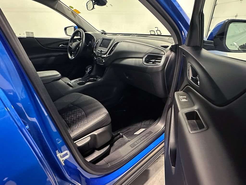 Used 2024 Chevrolet Equinox LT w/ LPO, Floor Liner Package AWD/4WD image 23