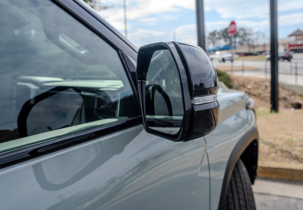 Used 2025 Toyota Tundra Limited image 40