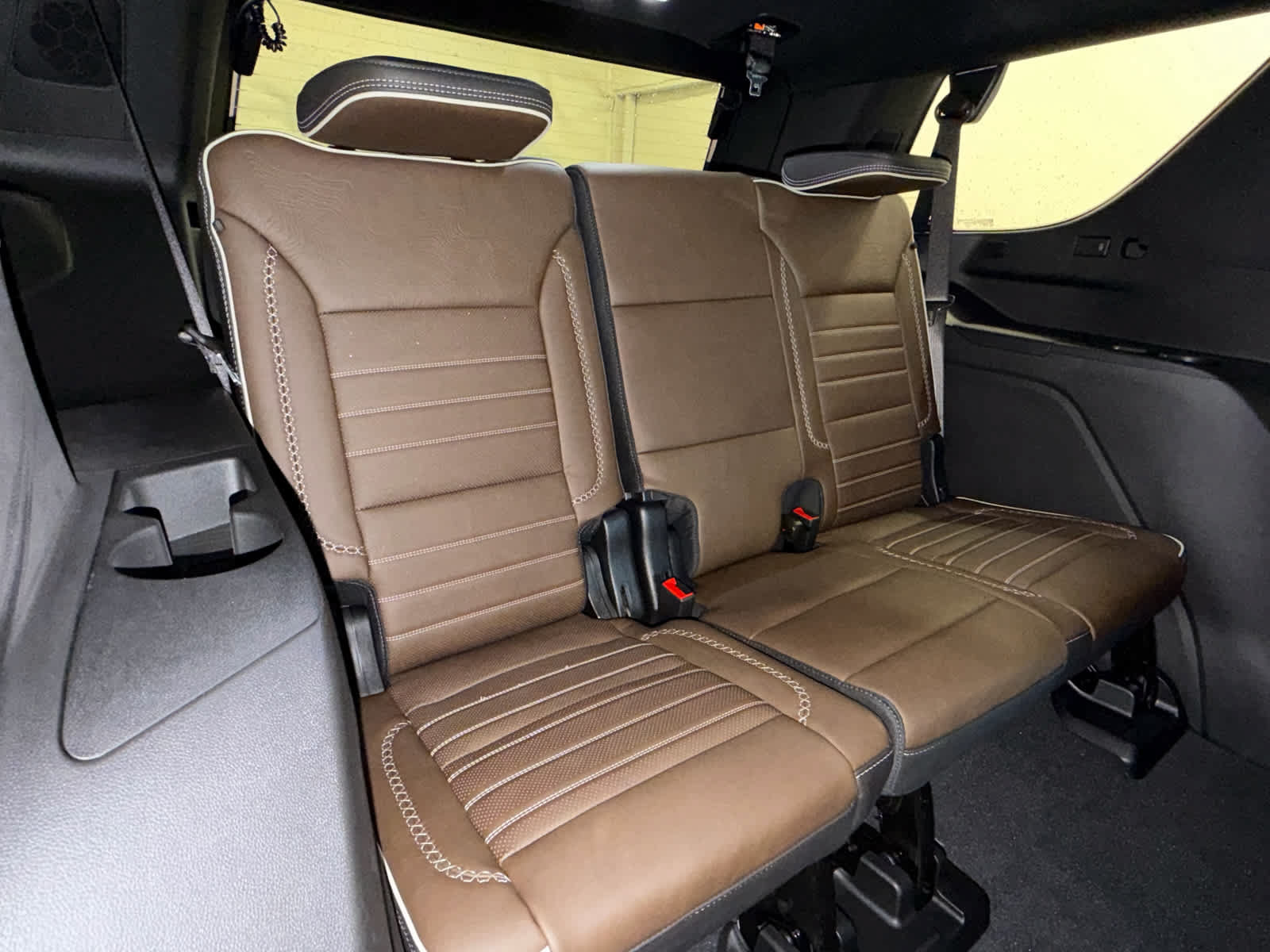 New 2026 GMC Yukon Denali Ultimate AWD/4WD image 35