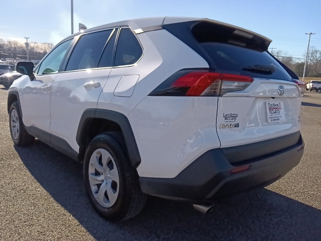 Used 2024 Toyota RAV4 LE image 5