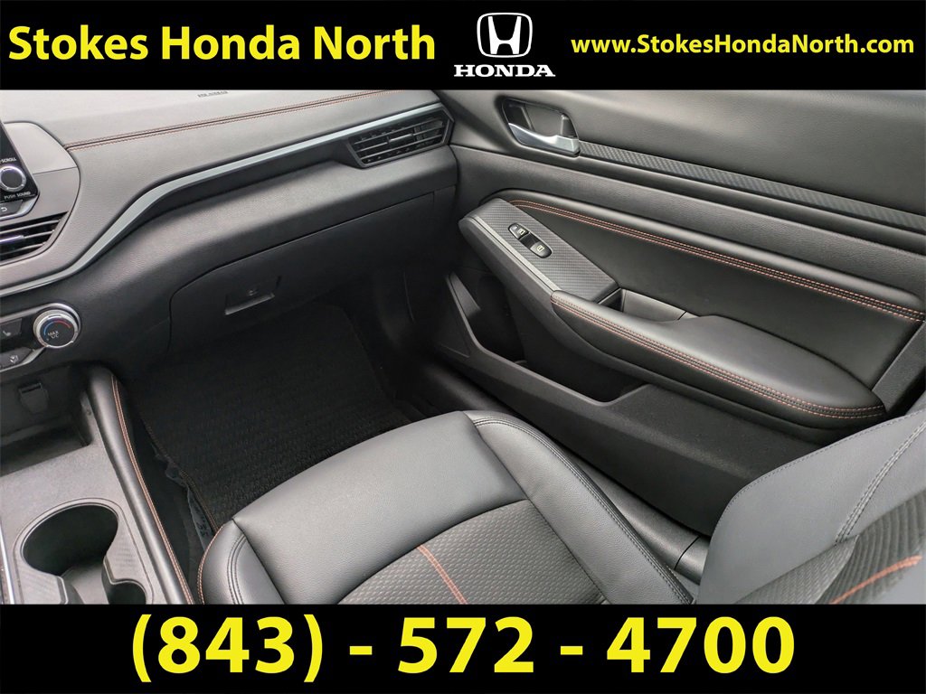 Used 2020 Nissan Altima 2.5 SR w/ Premium Package image 17