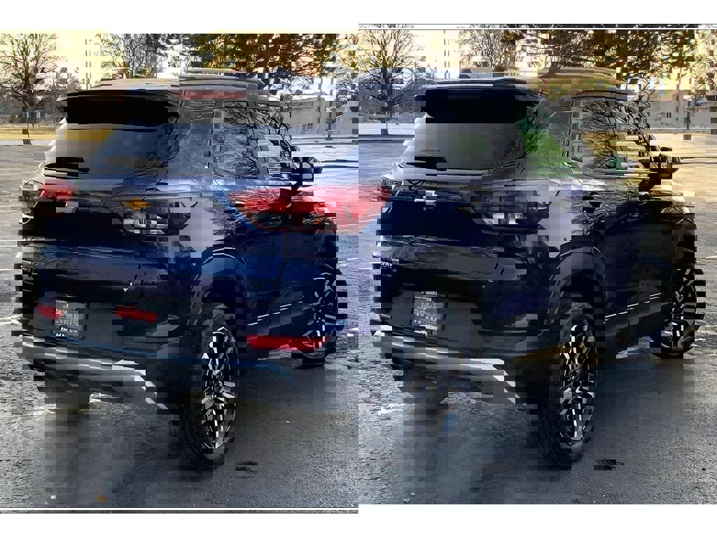 Used 2023 Chevrolet TrailBlazer LT w/ Convenience Package image 15