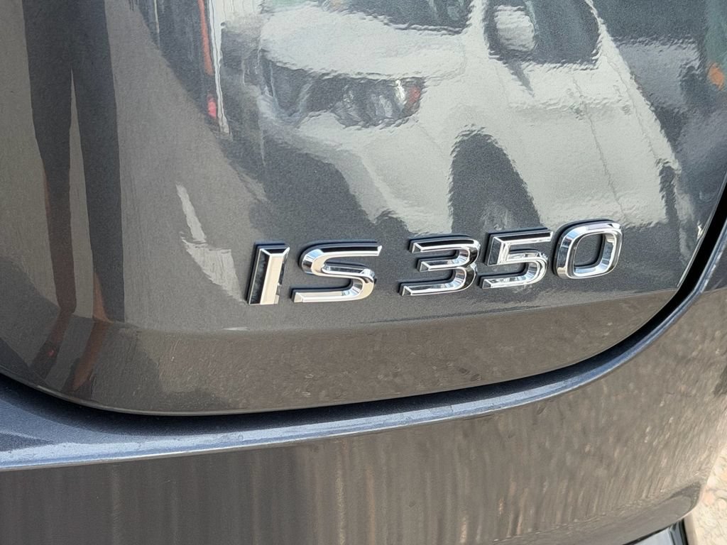 Used 2024 Lexus IS 350 F Sport RWD image 16