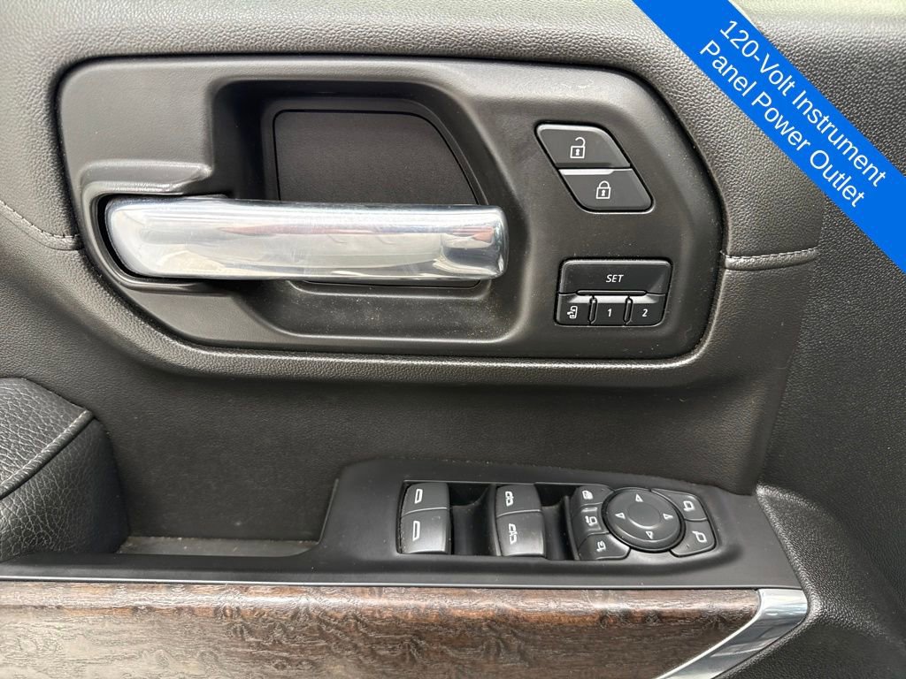 Used 2023 GMC Sierra 3500 Denali w/ Denali Ultimate Package image 18