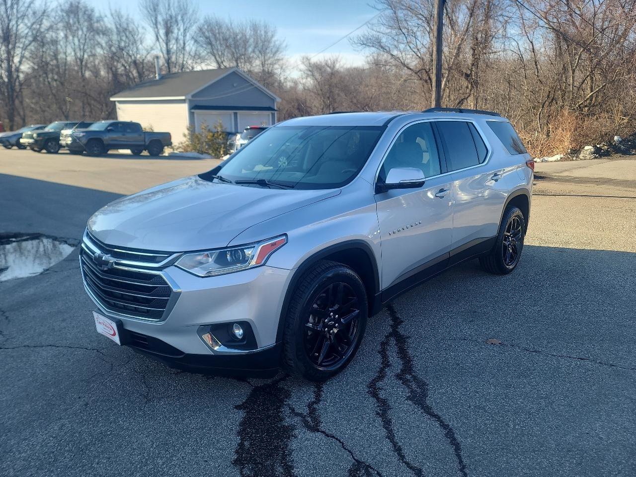 Used 2019 Chevrolet Traverse LT image 3