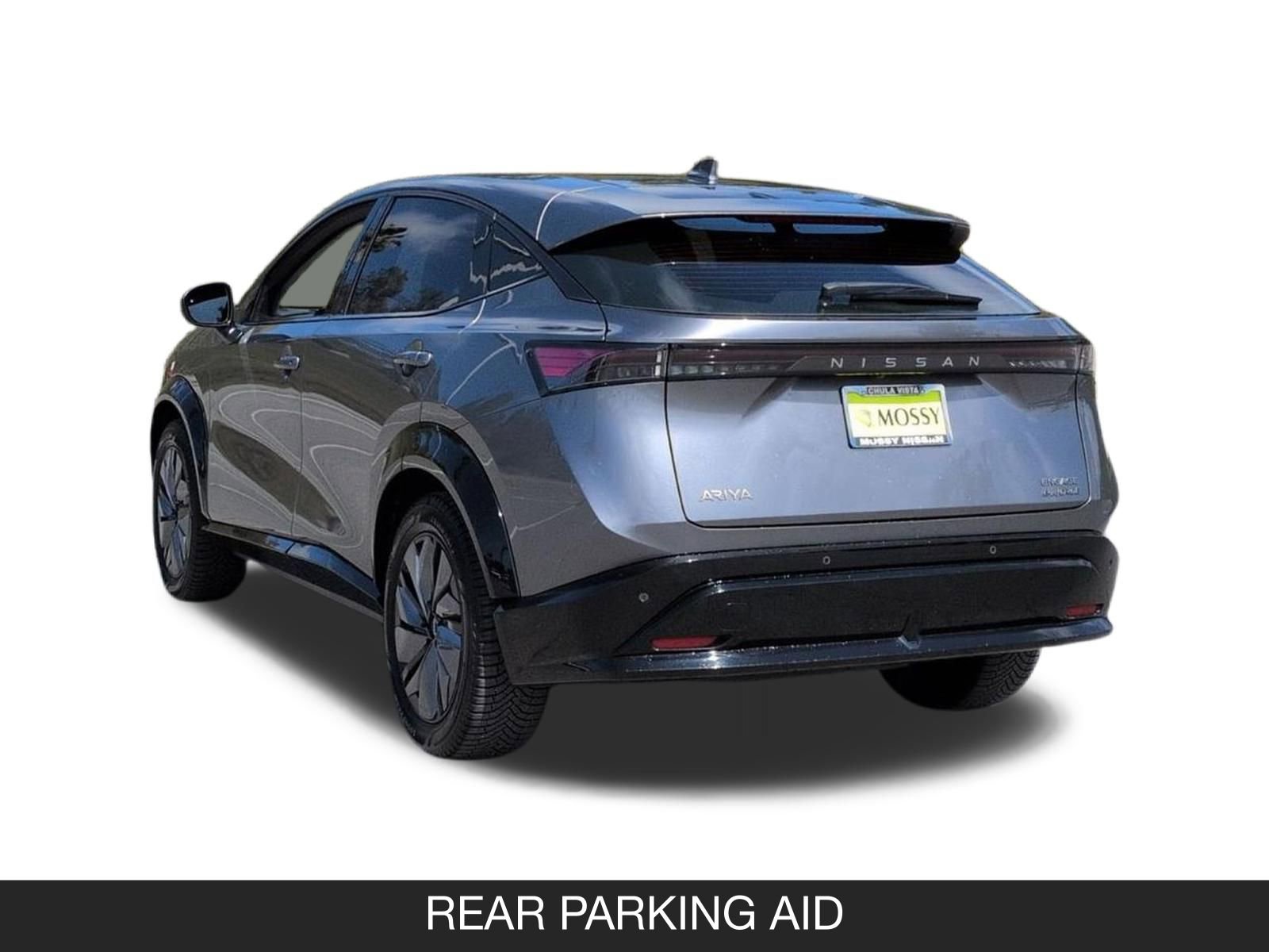 Used 2023 Nissan Ariya AWD image 7