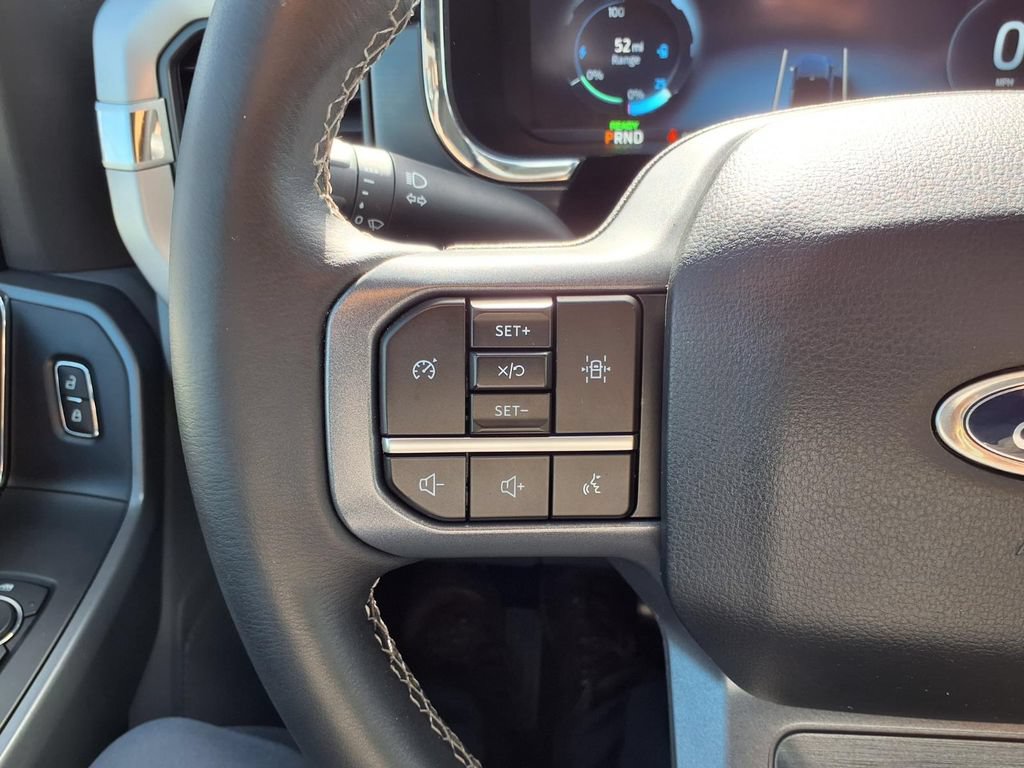 Used 2023 Ford F150 Lightning XLT AWD/4WD image 17