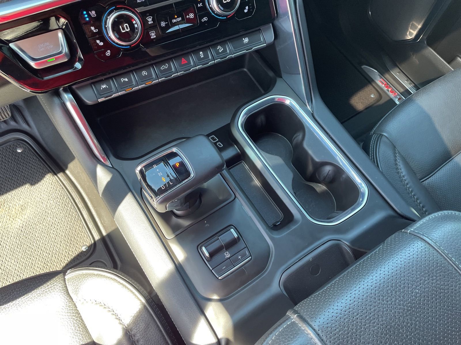 Used 2024 GMC Sierra 1500 Denali image 19