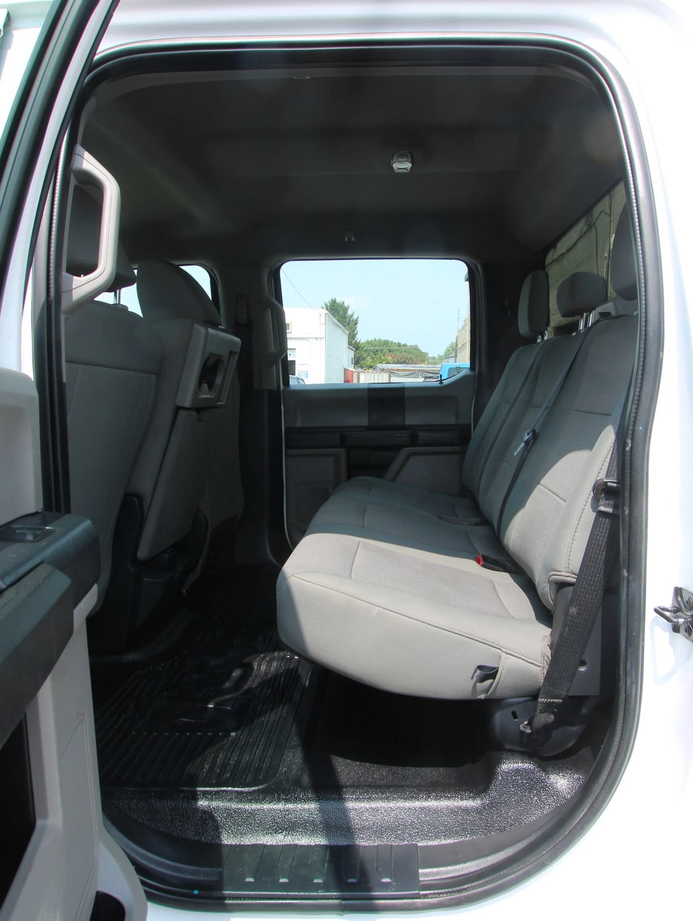 Used 2022 Ford F250 XL w/ Power Equipment Group AWD/4WD image 11