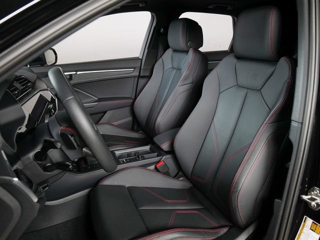 Certified 2025 Audi Q3 2.0T Premium Plus w/ Premium Plus Package AWD/4WD image 10