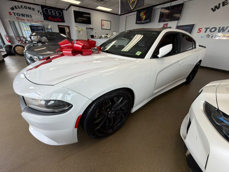 Used 2021 Dodge Charger Scat Pack RWD image 12