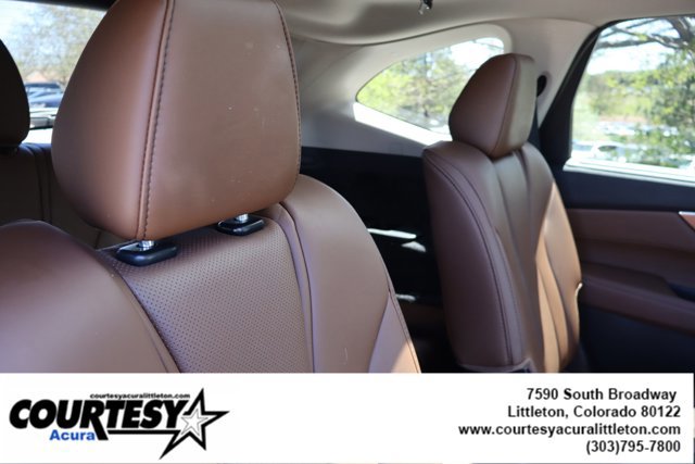 Used 2024 Acura MDX SH-AWD w/ Technology Package image 32