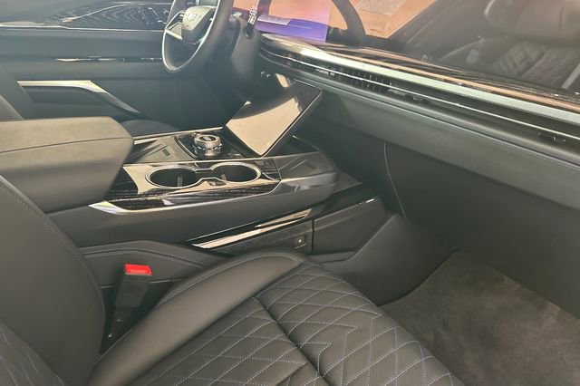 New 2026 Cadillac Escalade IQL Sport 1 w/ LPO, ONYX Package image 15