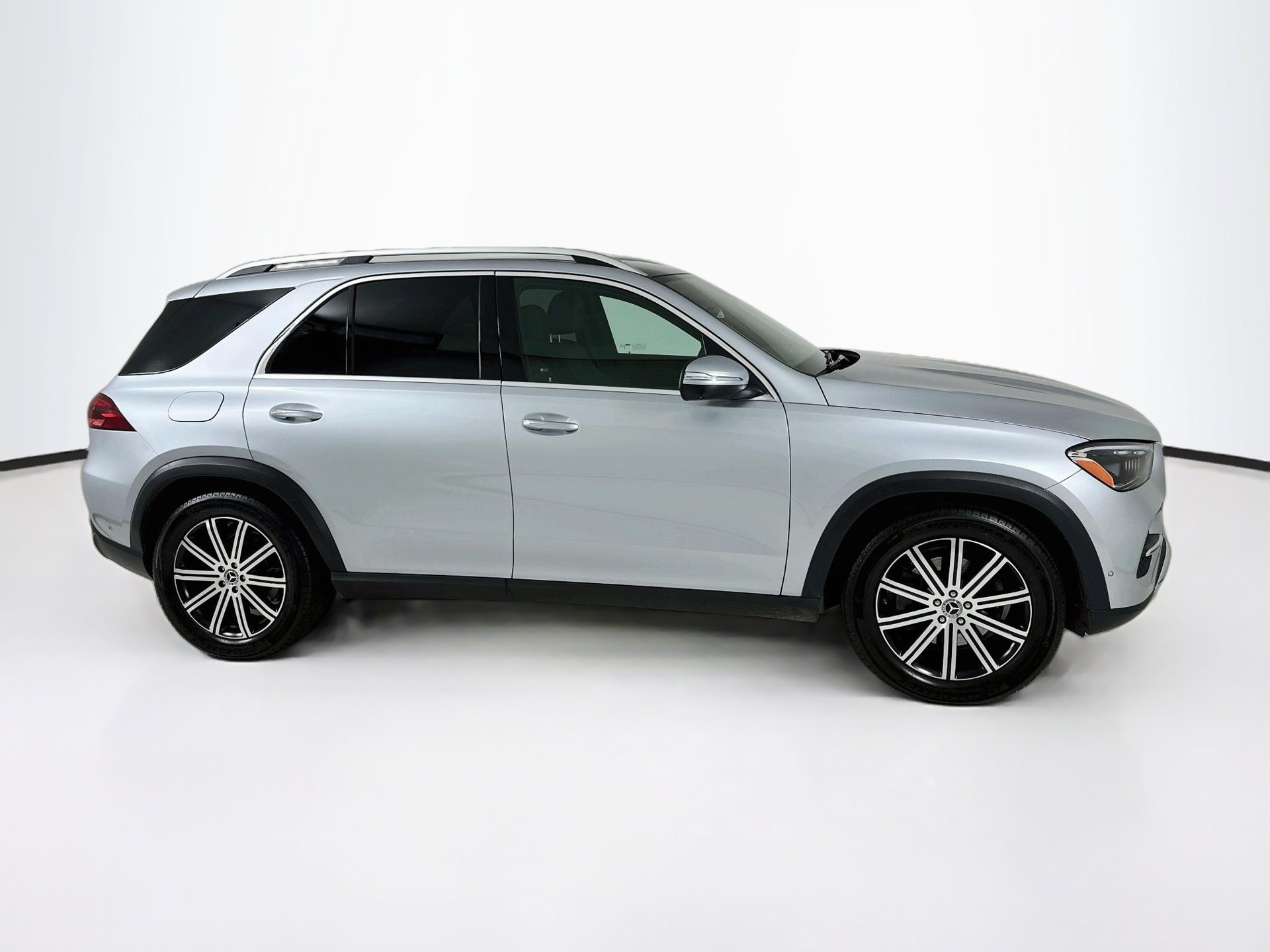 Used 2026 Mercedes-Benz GLE 350 4MATIC image 9