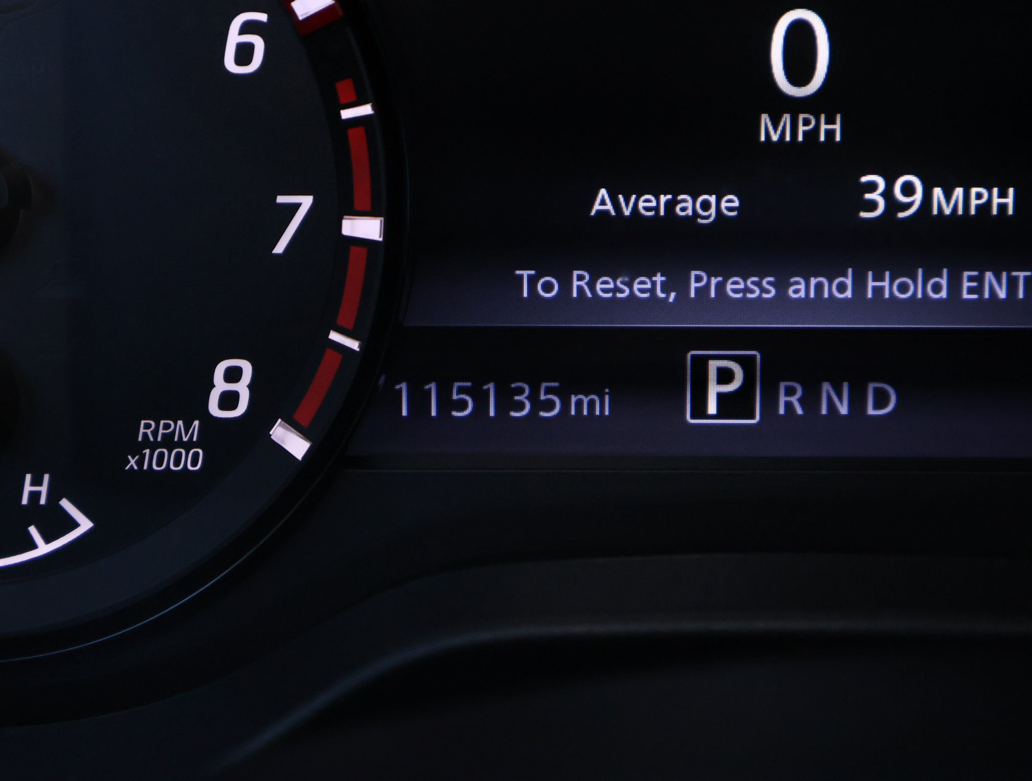Used 2021 Nissan Titan PRO-4X w/ Pro-4x Convenience Package AWD/4WD image 3