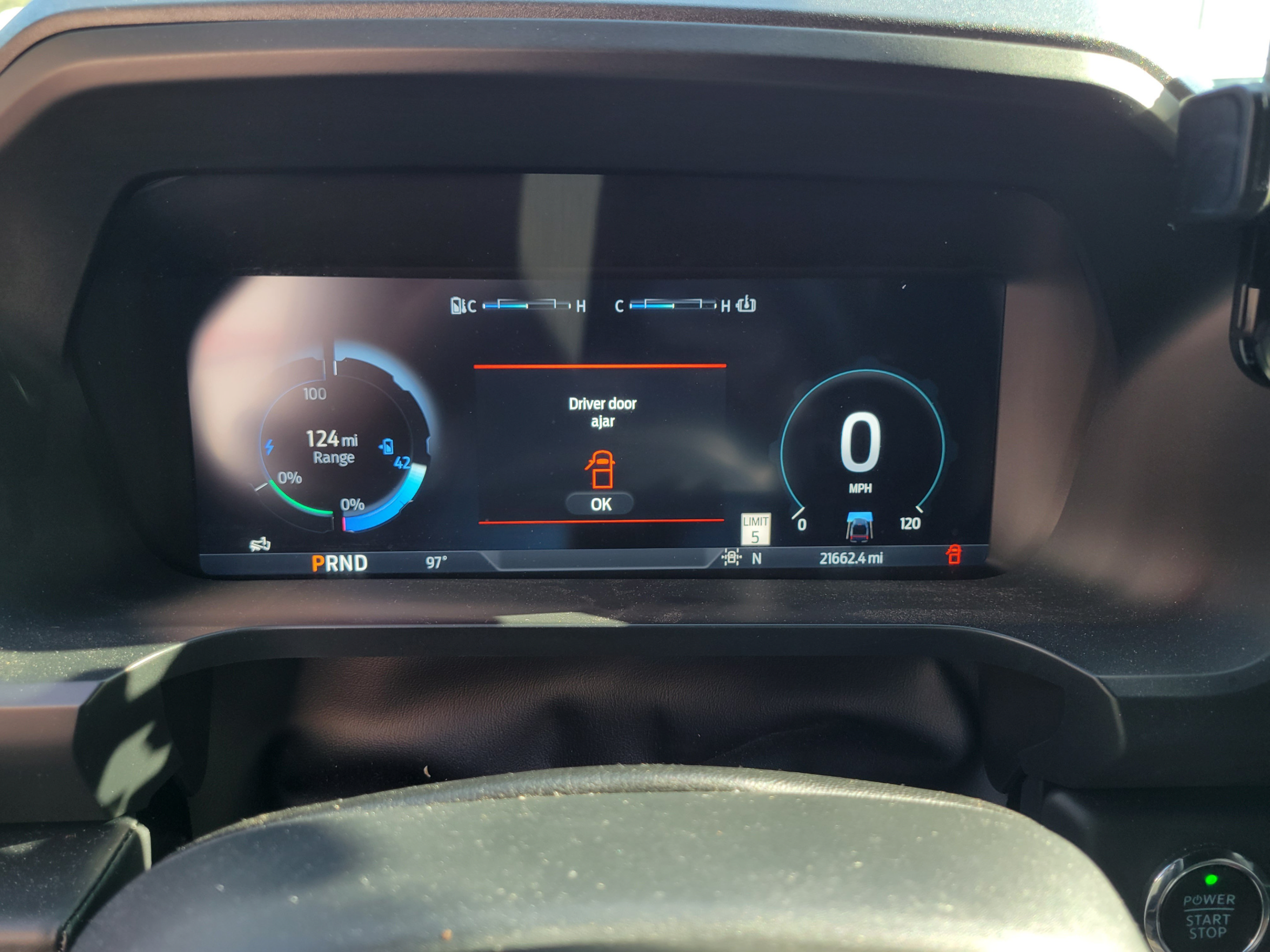 Used 2023 Ford F150 Lightning Platinum AWD/4WD image 26