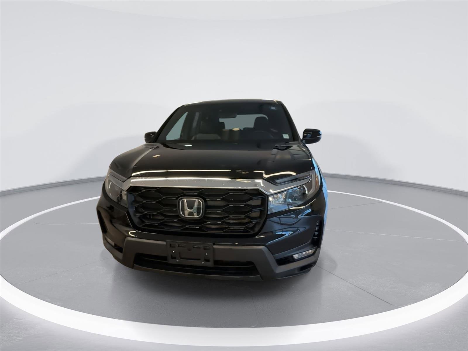 Used 2023 Honda Passport EX-L image 3